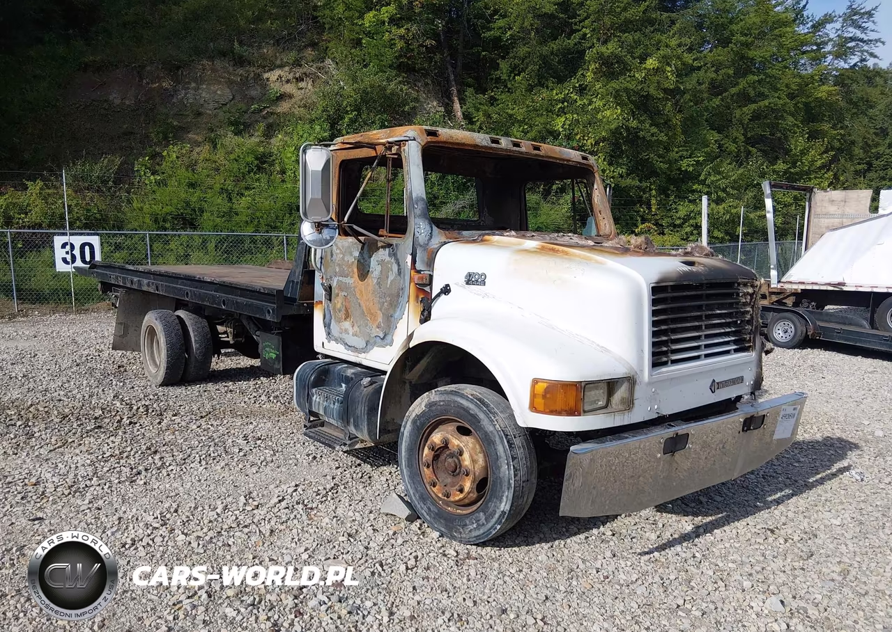 1998 International 4000 4700 – zdjęcie 1 z 12
