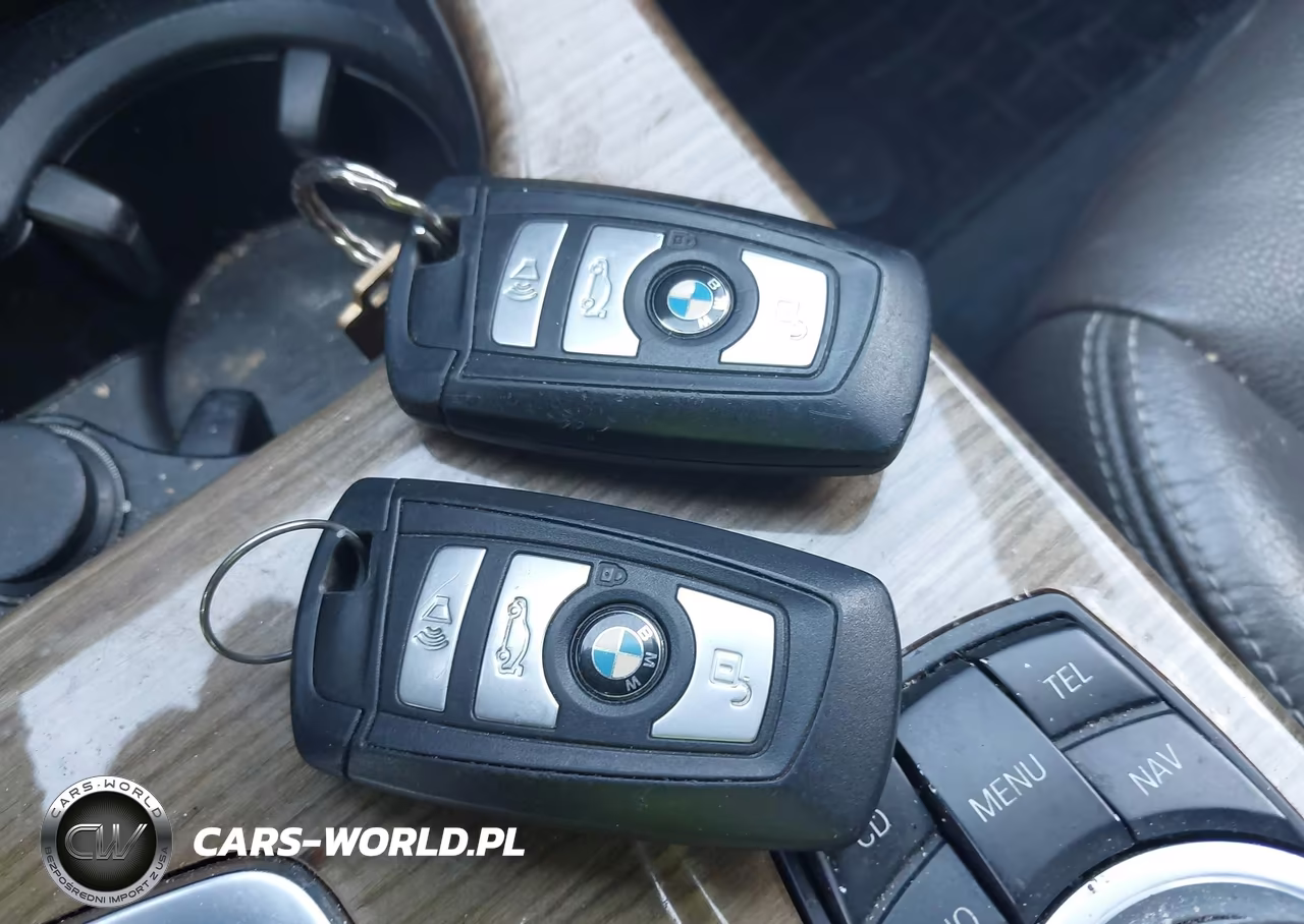 2012 BMW X3 xDrive28I VIN:5UXWX5C53CL725796 - 11