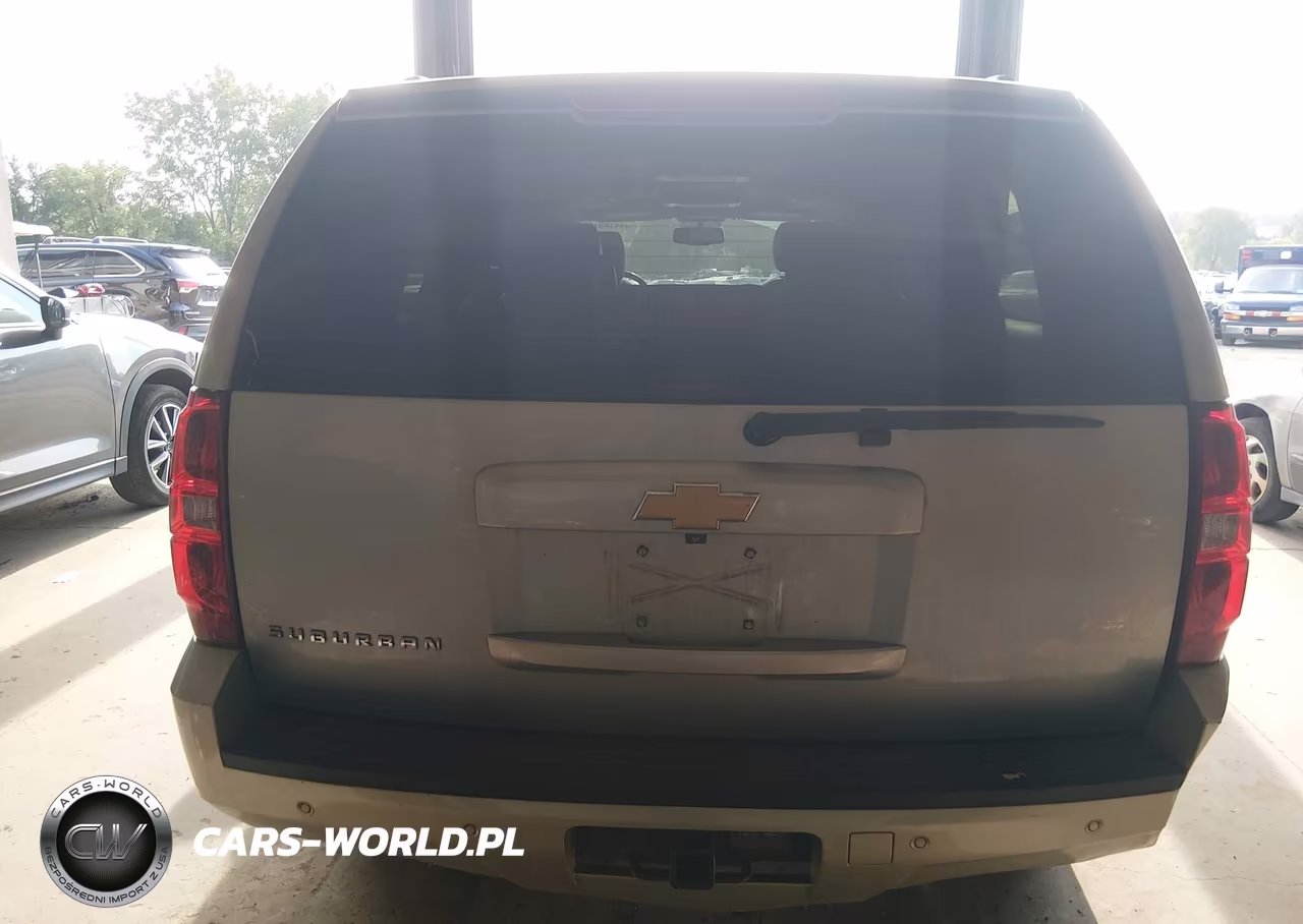2014 Chevrolet Suburban Lt VIN:1GNSKJE76ER193795 - 16