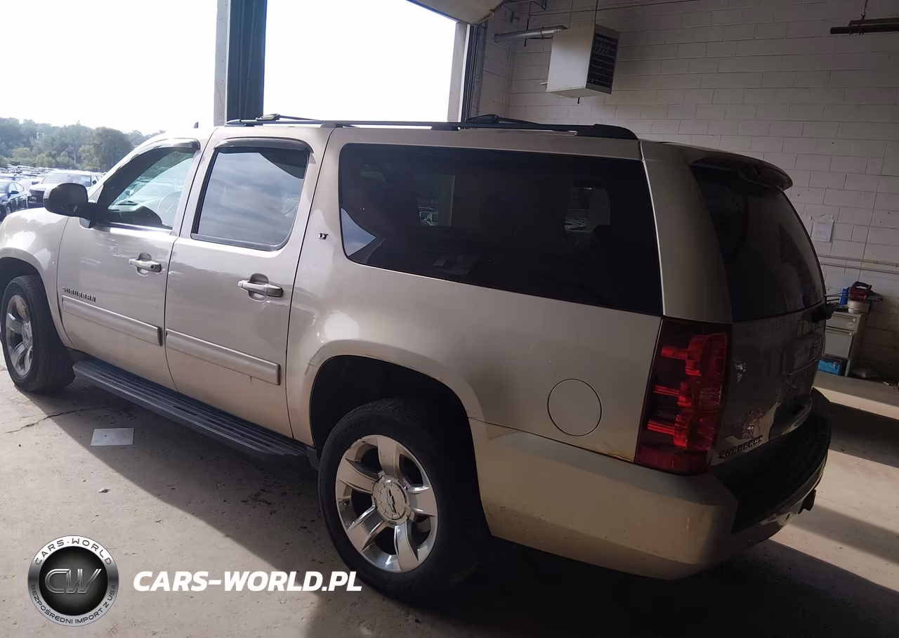 2014 Chevrolet Suburban Lt VIN:1GNSKJE76ER193795 - 3