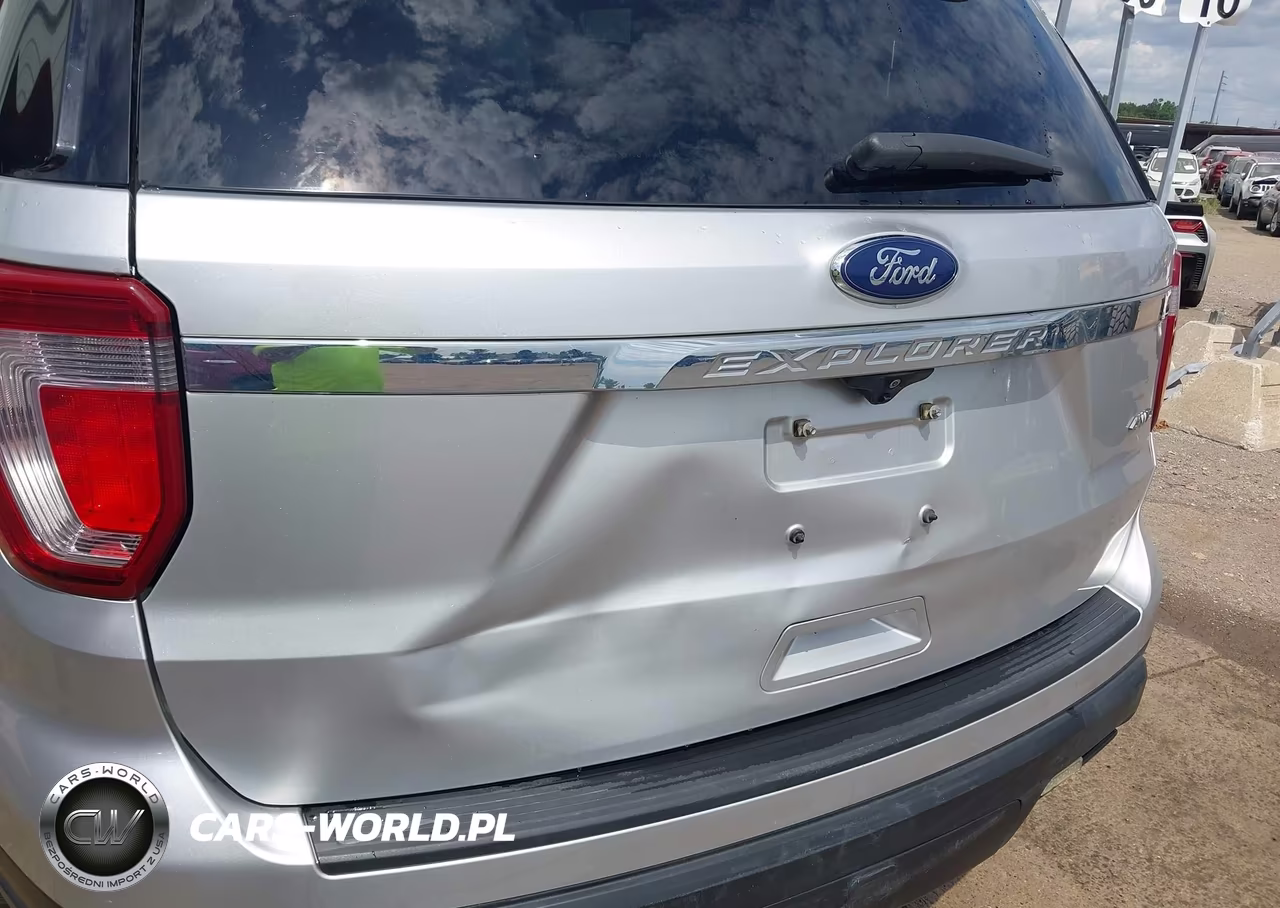 2018 Ford Explorer VIN:1FM5K8B88JGC57185 - 6
