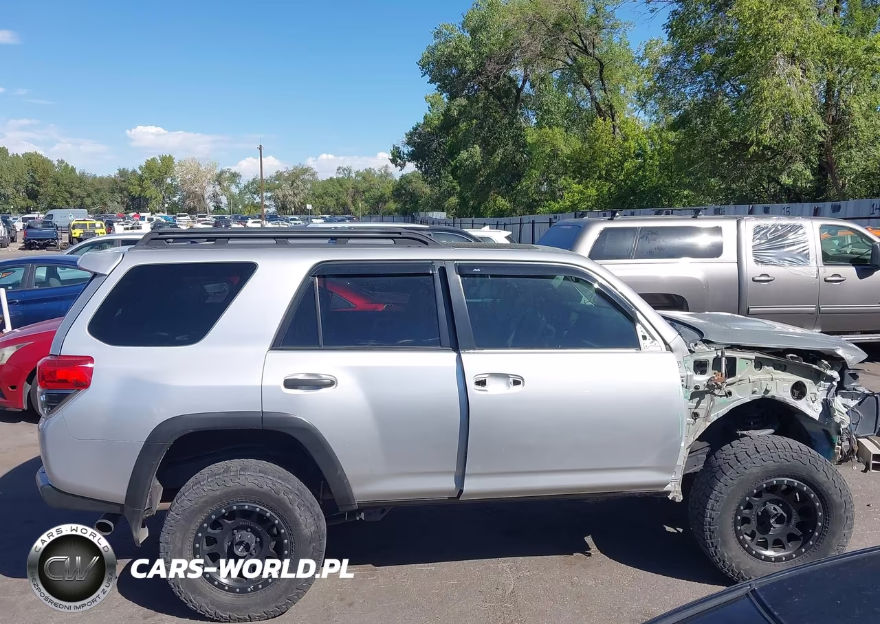 2010 Toyota 4Runner Trail V6 VIN:JTEBU5JR3A5023277 - 14
