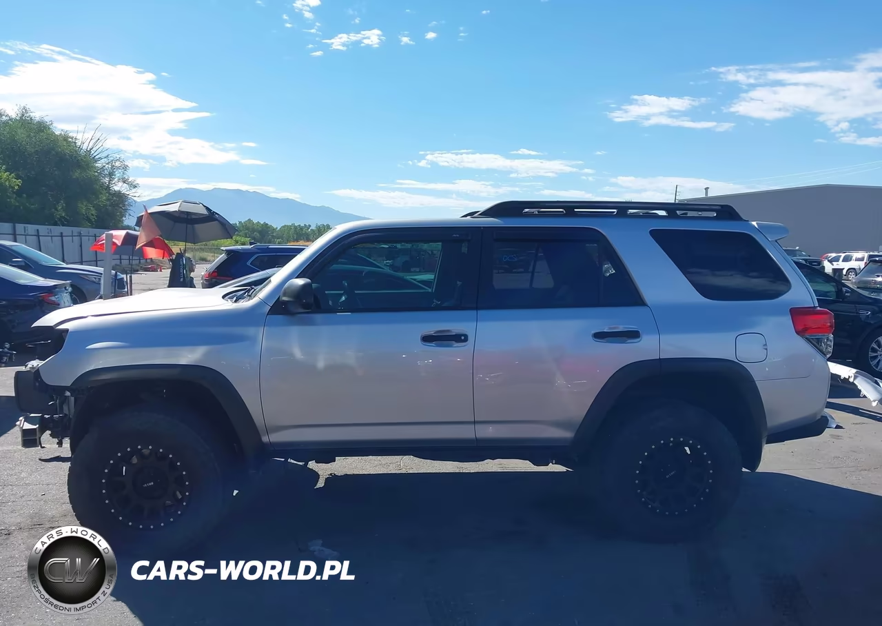 2010 Toyota 4Runner Trail V6 VIN:JTEBU5JR3A5023277 - 15