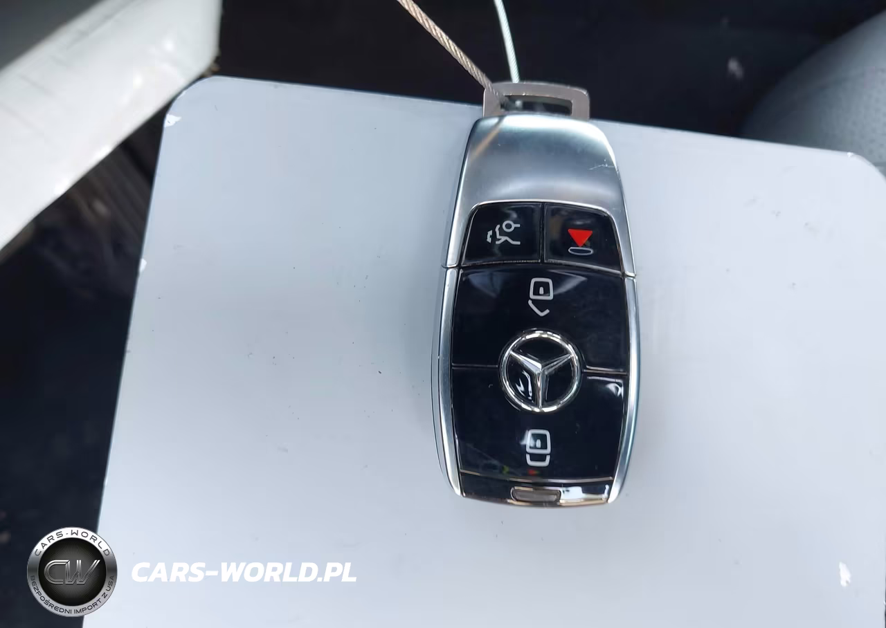2022 Mercedes-Benz E 350 VIN:W1KZF8DB7NB086828 - 11