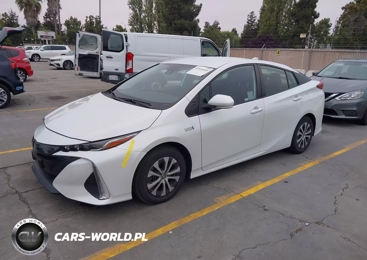 2021 Toyota Prius Prime Le VIN:JTDKAMFP4M3196305 - 2
