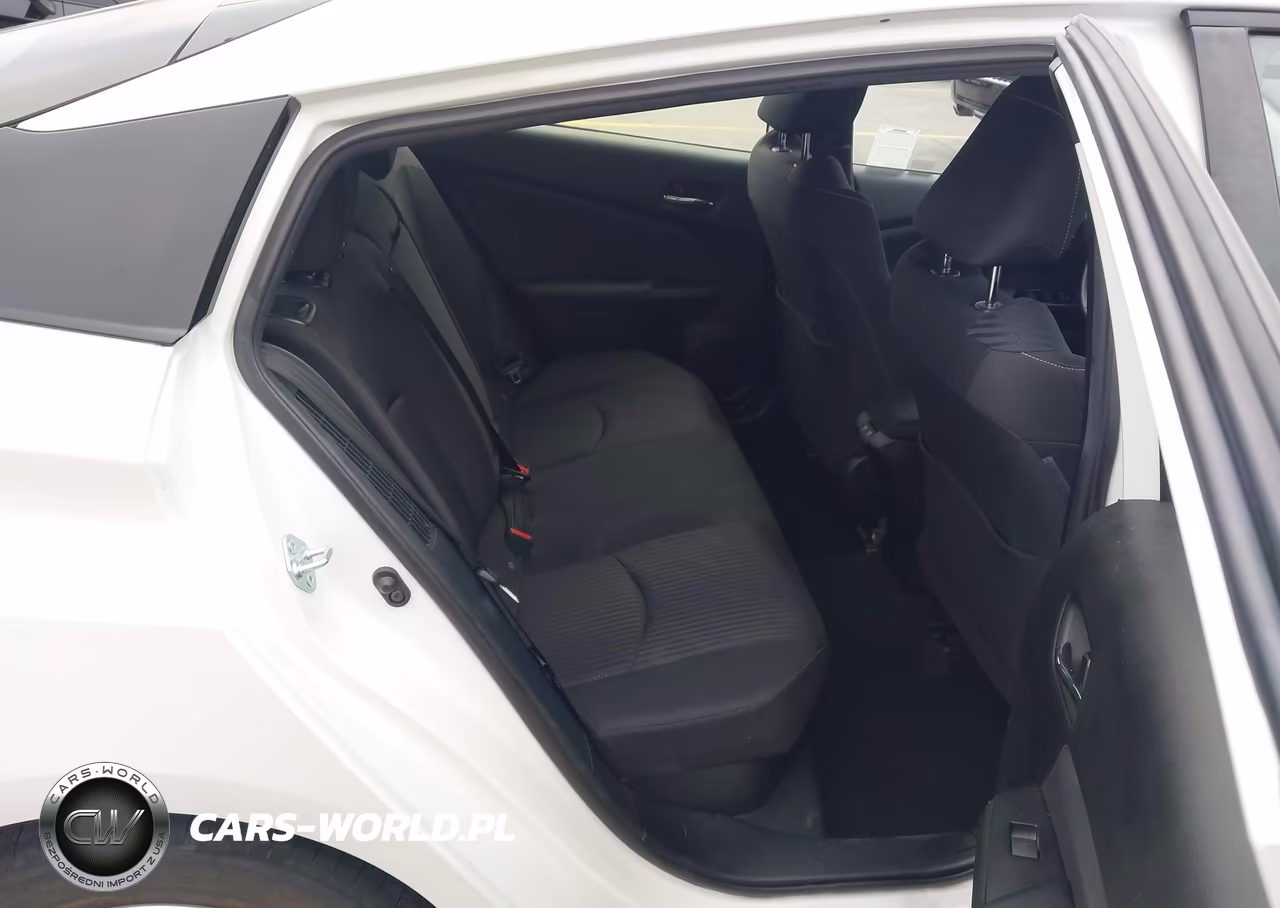 2021 Toyota Prius Prime Le VIN:JTDKAMFP4M3196305 - 8