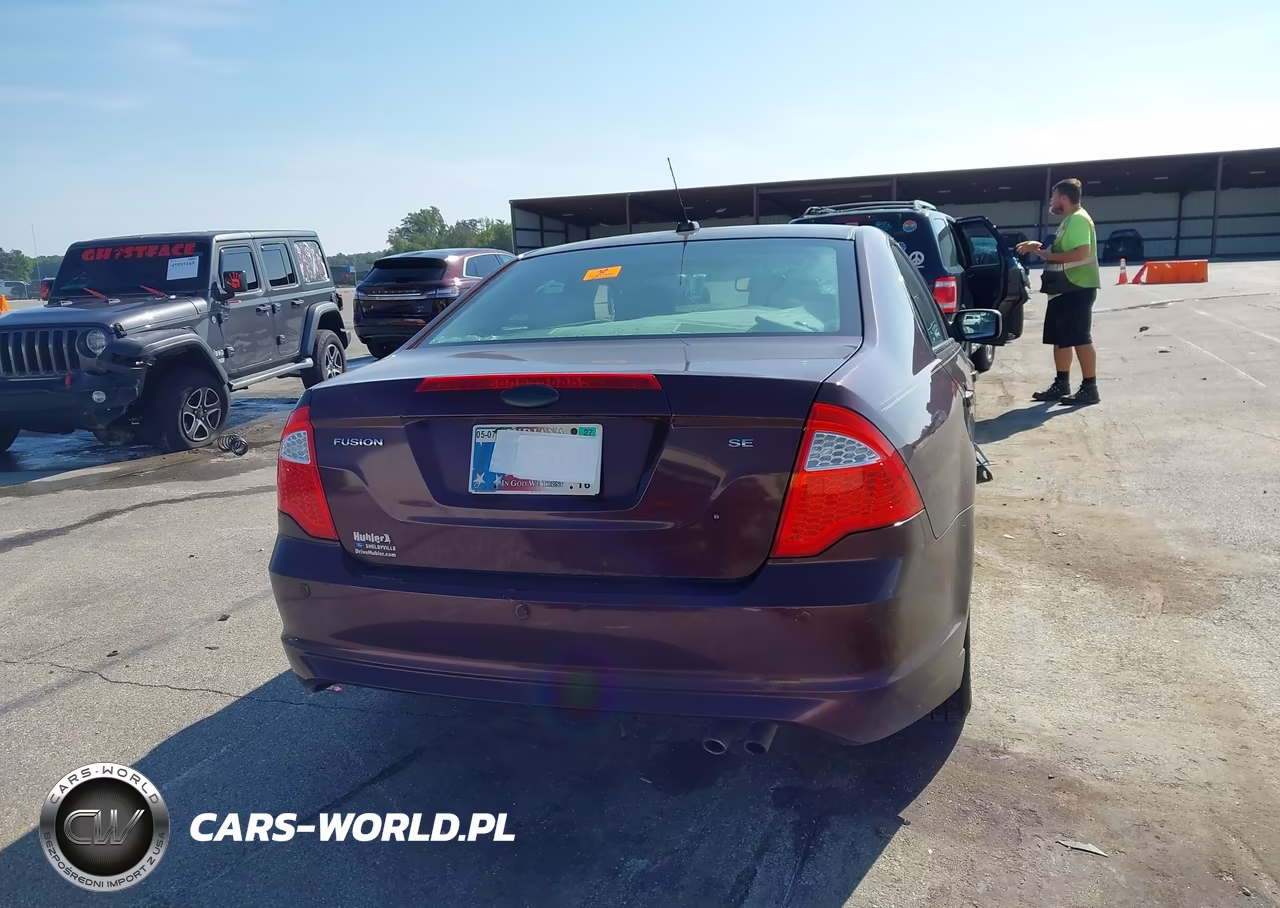 2011 Ford Fusion Se VIN:3FAHP0HA0BR105562 - 16