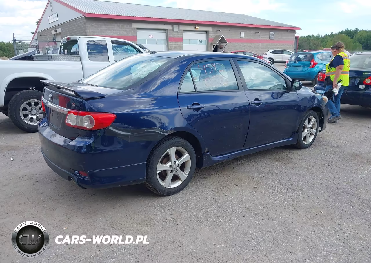 2012 Toyota Corolla S VIN:2T1BU4EE3CC895597 - 4
