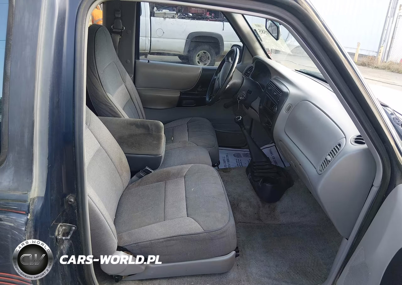 1996 Mazda B3000 Cab Plus VIN:4F4CR16U2TTM03443 - 5