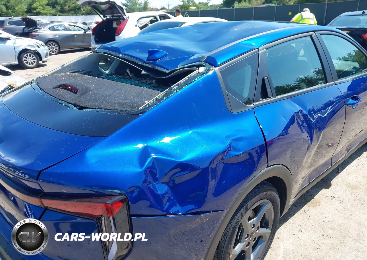 2025 Kia K4 Lxs VIN:3KPFT4DE0SE106716 - 17