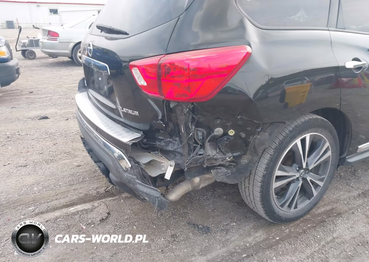2018 Nissan Pathfinder Platinum VIN:5N1DR2MN8JC651543 - 18
