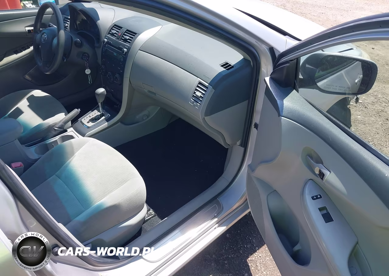 2010 Toyota Corolla Le VIN:1NXBU4EEXAZ194888 - 5
