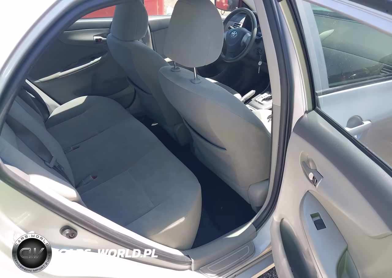2010 Toyota Corolla Le VIN:1NXBU4EEXAZ194888 - 8