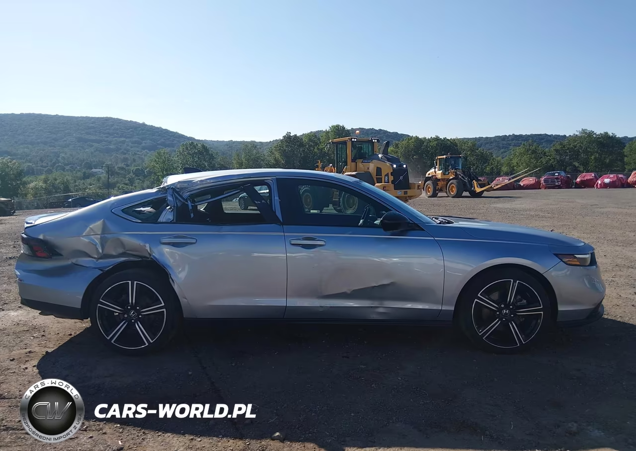 2025 Honda Accord Hybrid Sport VIN:1HGCY2F57SA042457 - 13