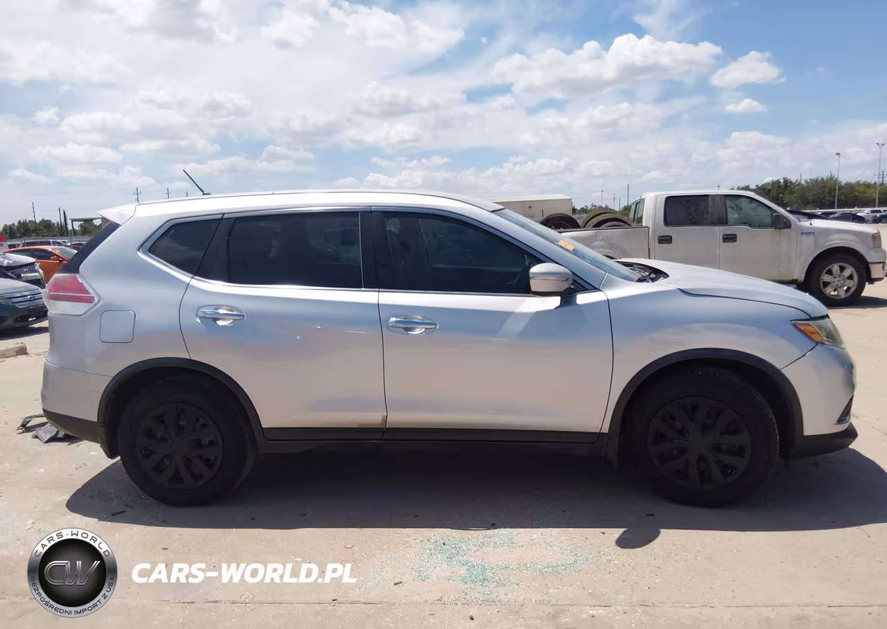 2015 Nissan Rogue S VIN:KNMAT2MT0FP517102 - 14