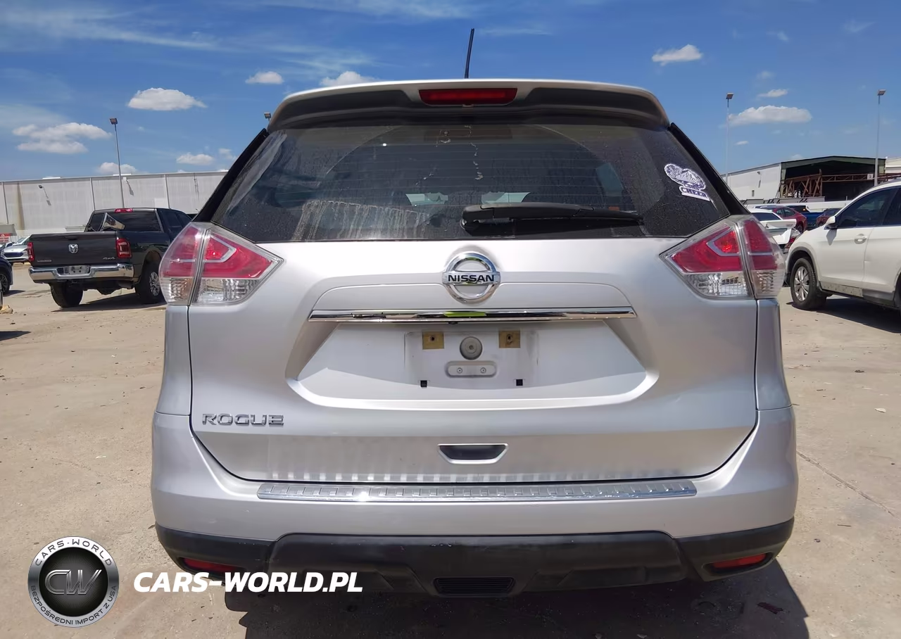 2015 Nissan Rogue S VIN:KNMAT2MT0FP517102 - 17