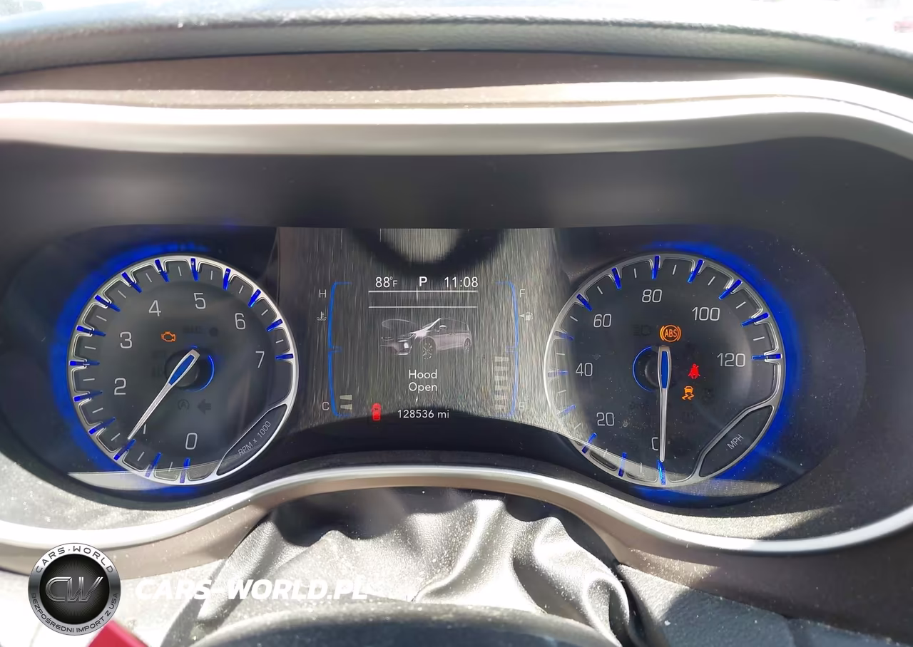 2017 Chrysler Pacifica Touring Plus VIN:2C4RC1BG4HR777491 - 7