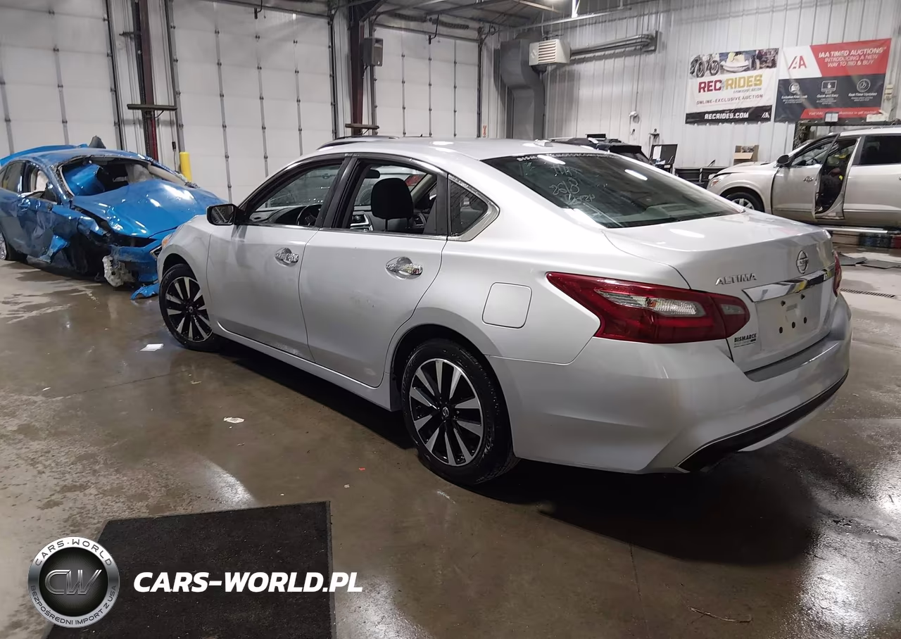2018 Nissan Altima 2.5 Sv VIN:1N4AL3AP1JC205129 - 3