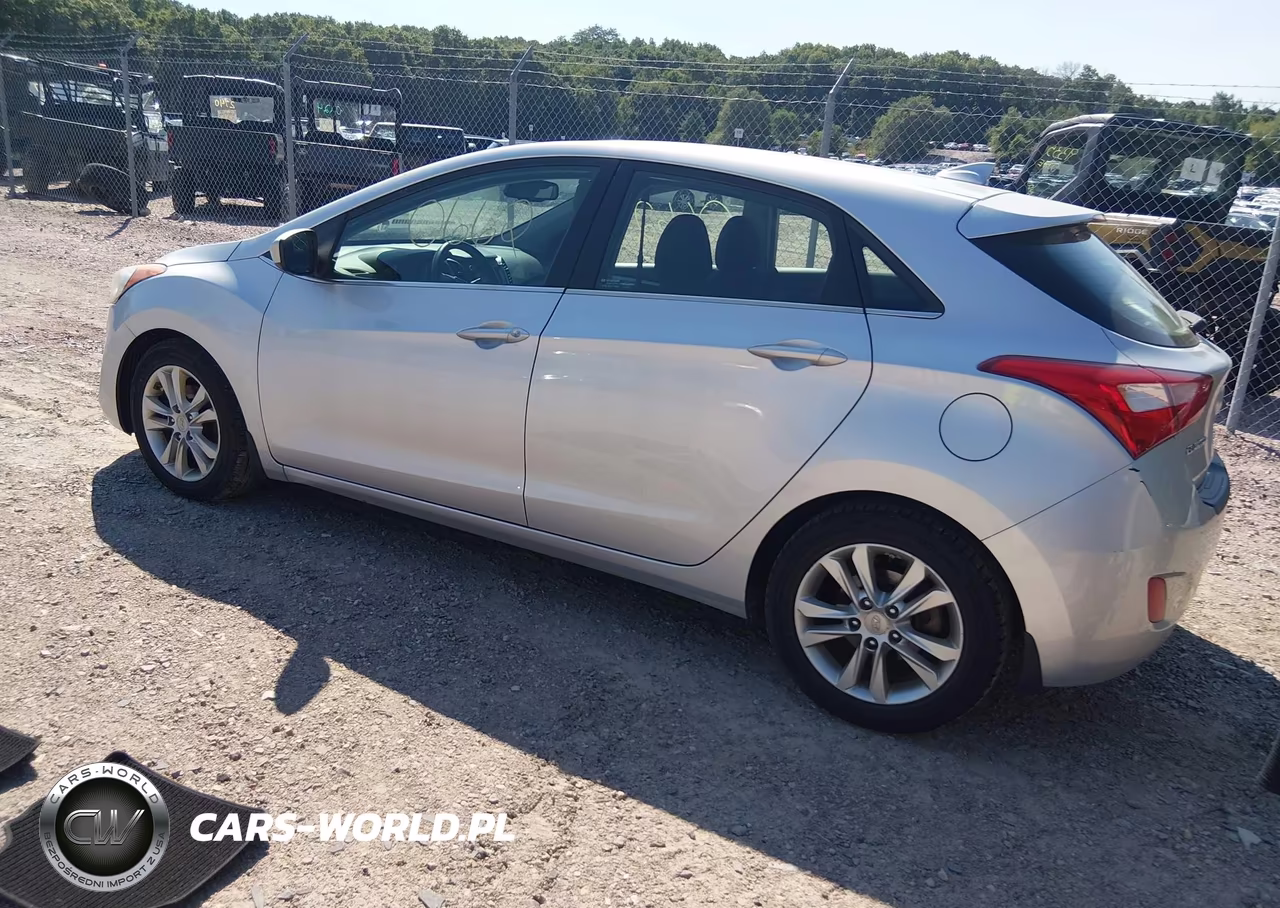 2013 Hyundai Elantra Gt VIN:KMHD35LE1DU106867 - 3