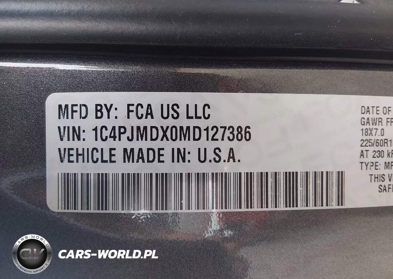 2021 Jeep Cherokee Limited 4X4 VIN:1C4PJMDX0MD127386 - 9