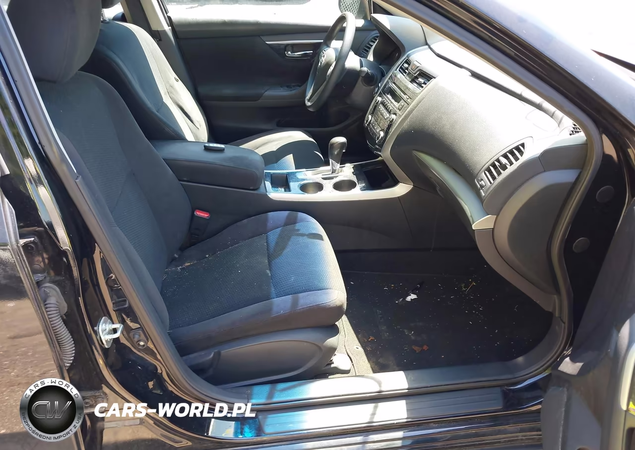 2014 Nissan Altima 2.5 S VIN:1N4AL3AP1EN361794 - 5