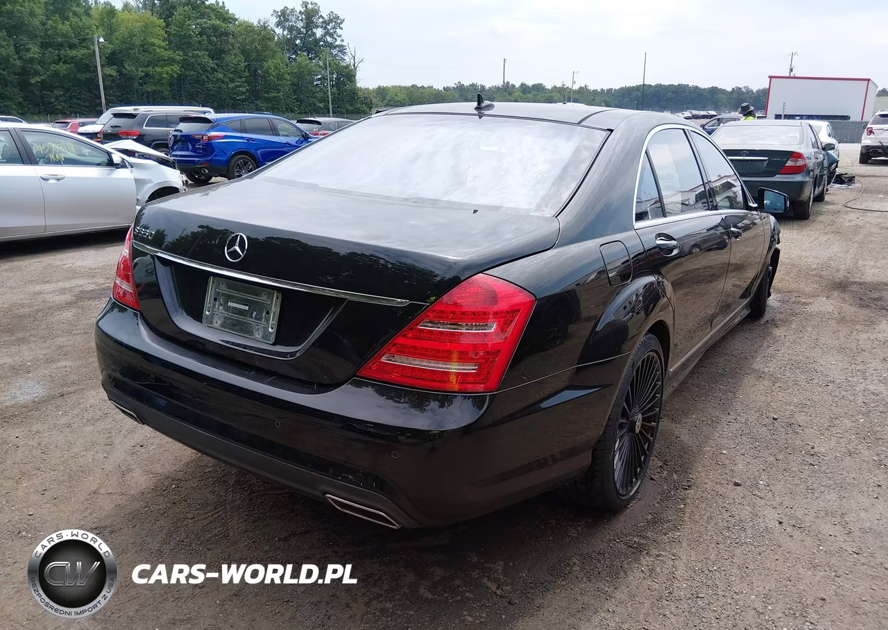 2013 Mercedes-Benz S 550 VIN:WDDNG7DBXDA529418 - 4