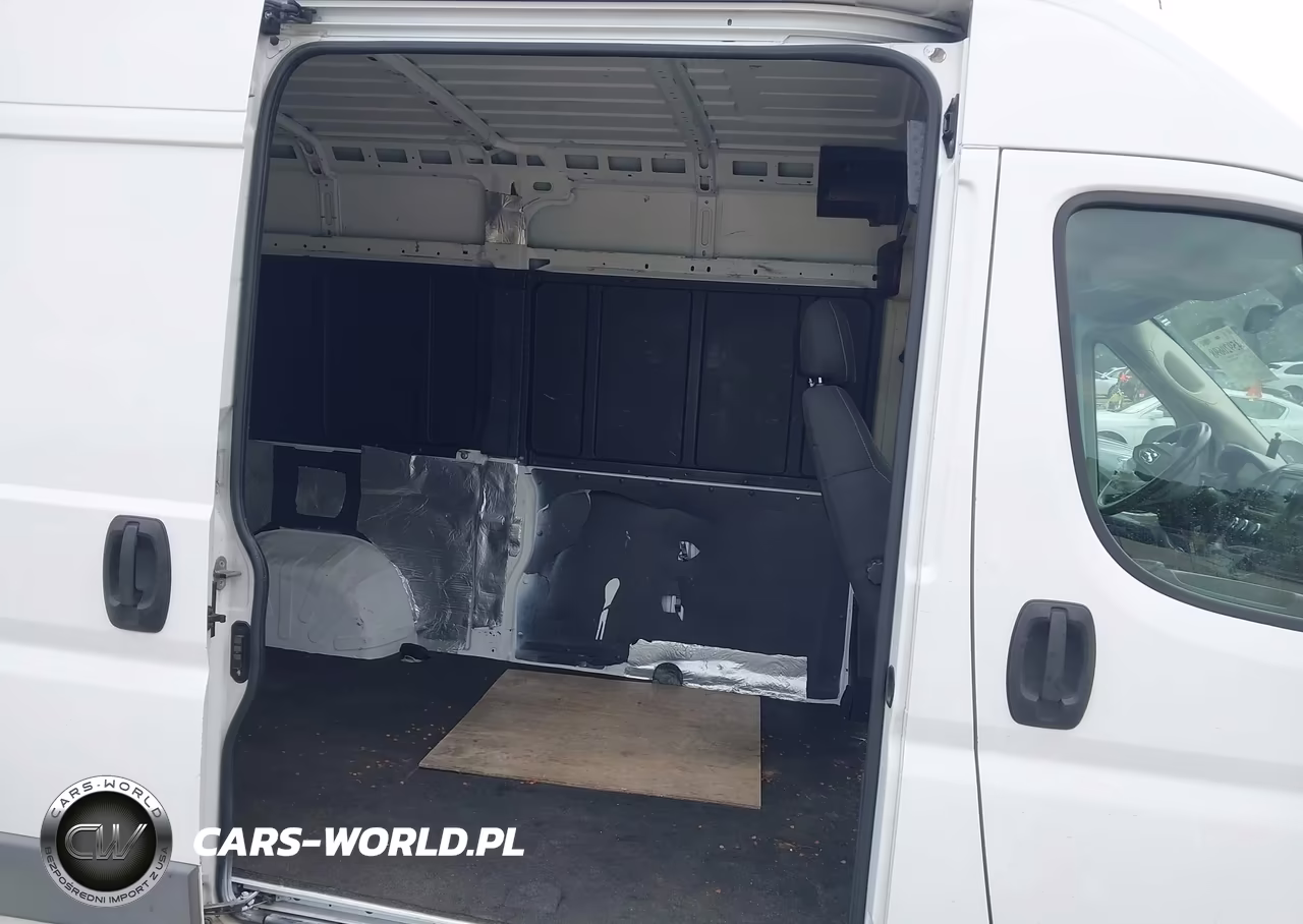 2017 Ram Promaster 1500 VIN:3C6TRVBG0HE543885 - 8