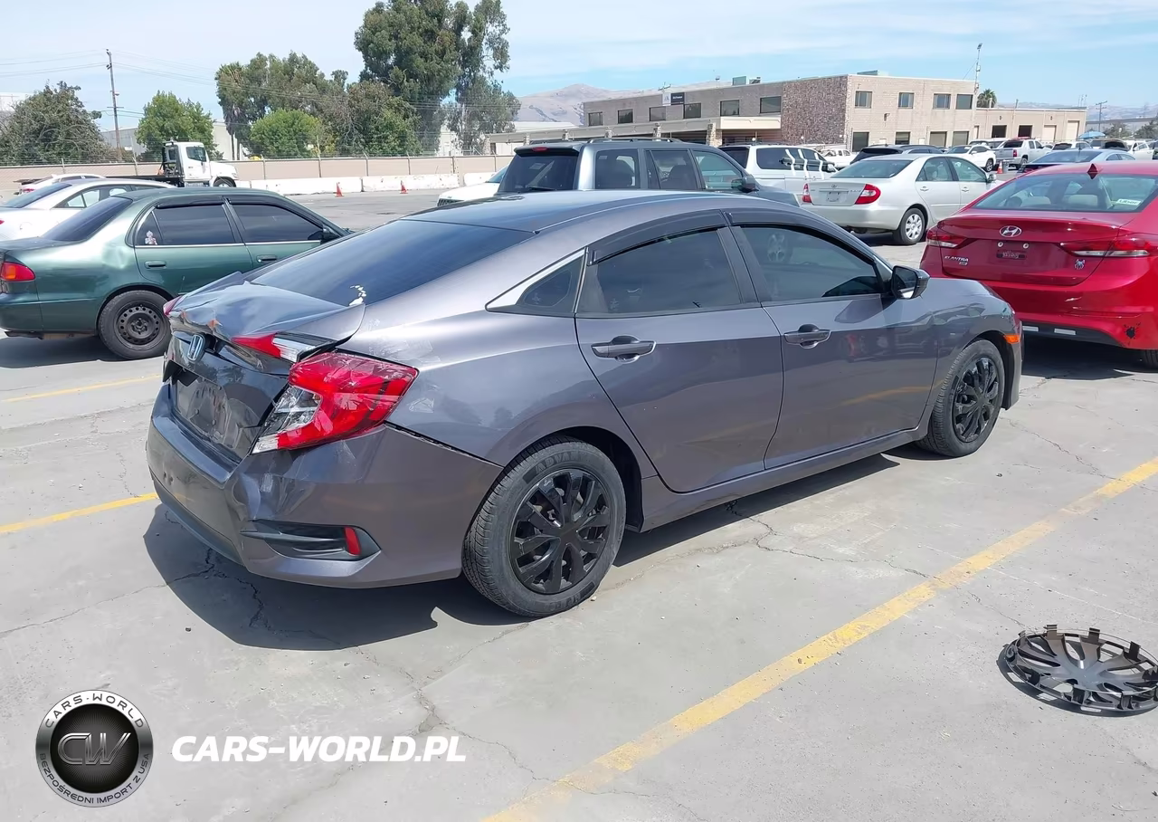 2017 Honda Civic Lx VIN:19XFC2F57HE231786 - 4