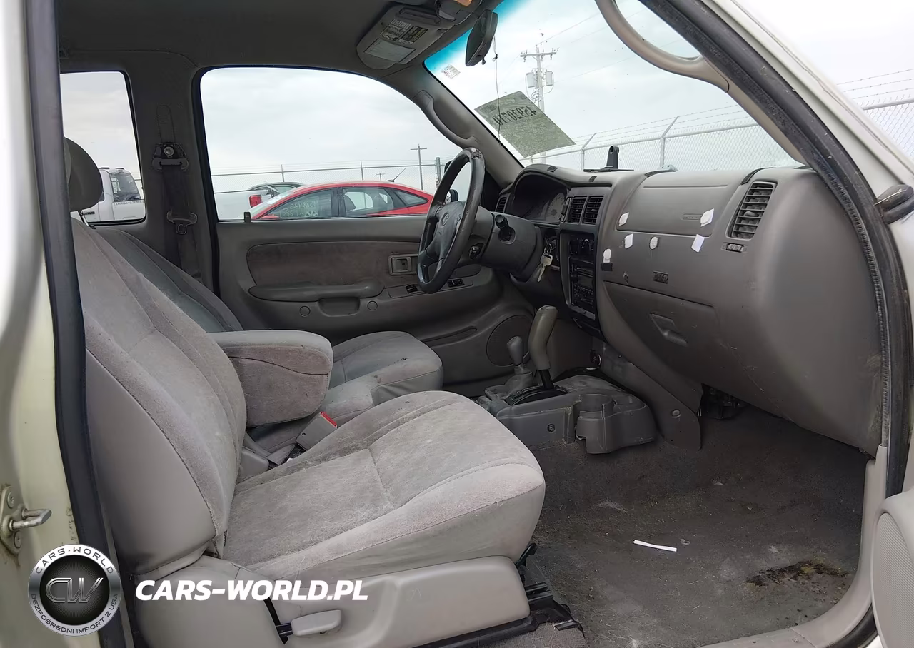 2004 Toyota Tacoma VIN:5TEWM72N14Z323351 - 5