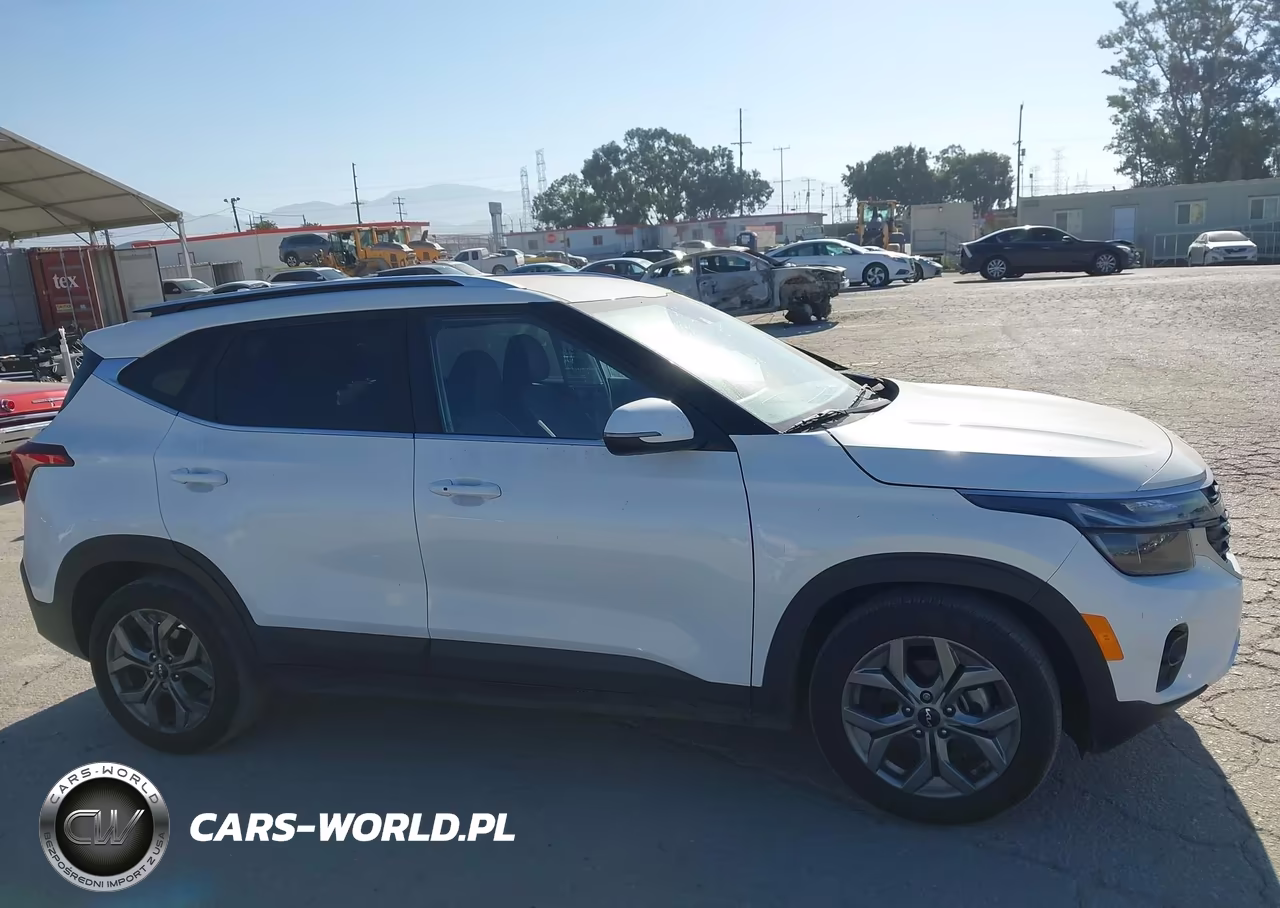 2024 Kia Seltos S VIN:KNDEU2AA4R7540369 - 16