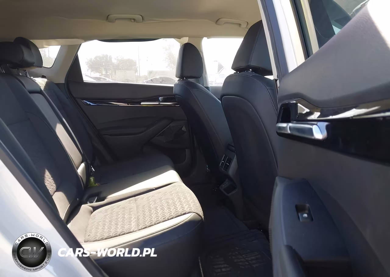 2024 Kia Seltos S VIN:KNDEU2AA4R7540369 - 8