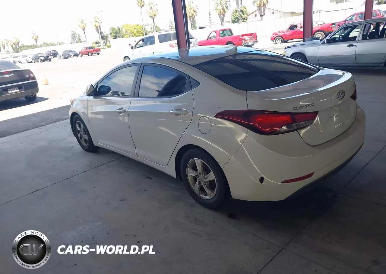 2015 Hyundai Elantra Se VIN:5NPDH4AE9FH547808 - 3