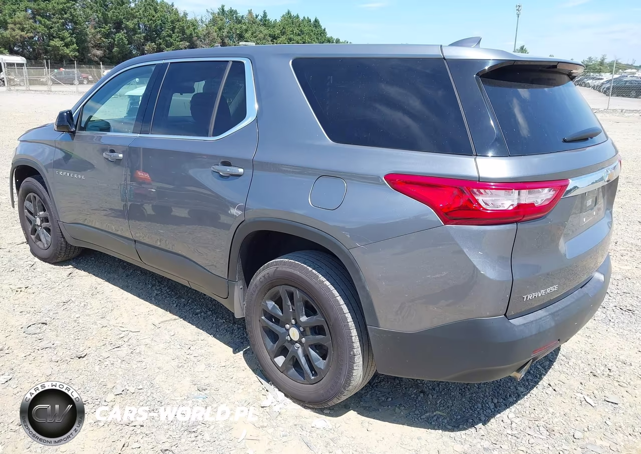 2020 Chevrolet Traverse Fwd Ls VIN:1GNERFKW0LJ107829 - 3