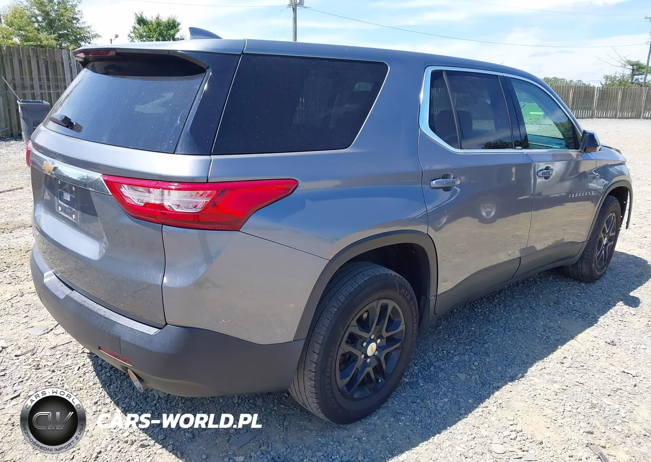 2020 Chevrolet Traverse Fwd Ls VIN:1GNERFKW0LJ107829 - 4