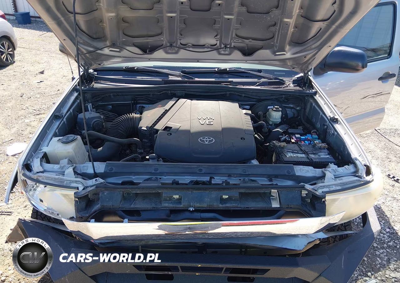 2014 Toyota Tacoma Base V6 VIN:3TMMU4FN0EM072319 - 10
