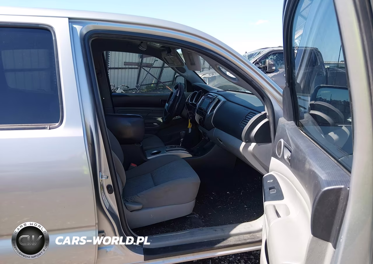2014 Toyota Tacoma Base V6 VIN:3TMMU4FN0EM072319 - 5