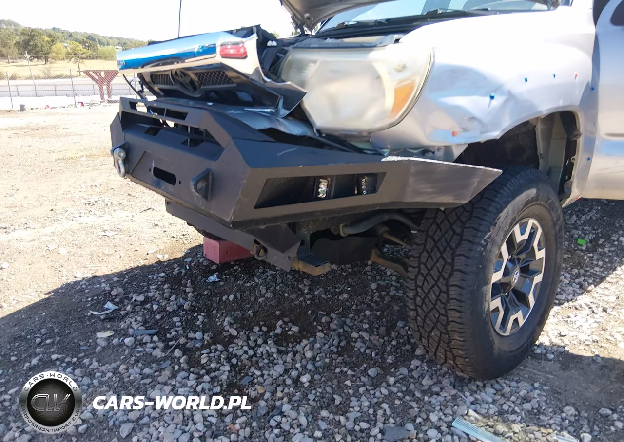2014 Toyota Tacoma Base V6 VIN:3TMMU4FN0EM072319 - 6