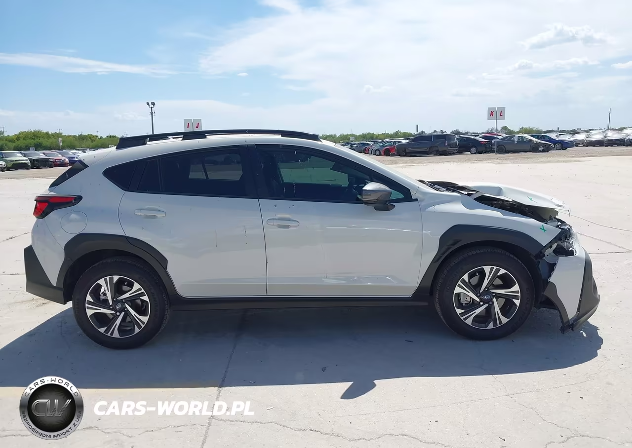 2025 Subaru Crosstrek Premium VIN:JF2GUHDC4S8245802 - 14