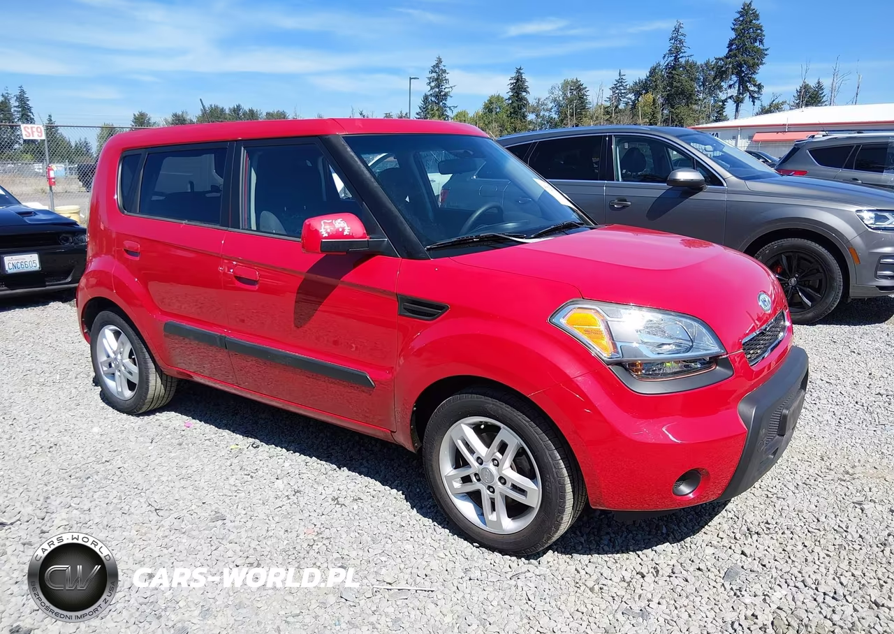 2010 Kia Soul +