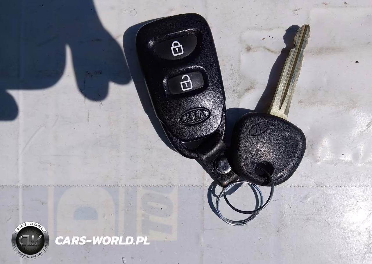 2010 Kia Soul + VIN:KNDJT2A28A7146159 - 11
