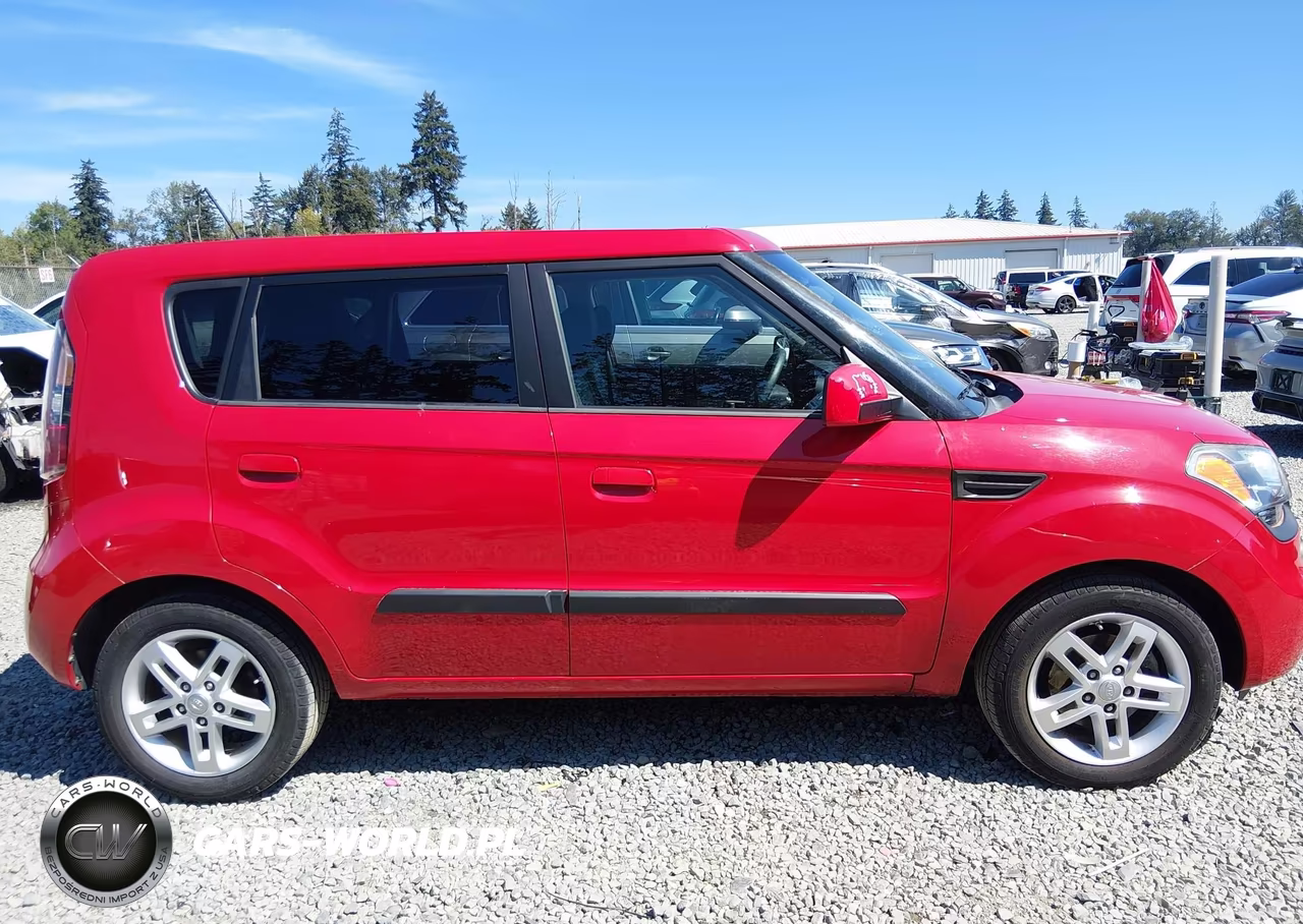 2010 Kia Soul + VIN:KNDJT2A28A7146159 - 14