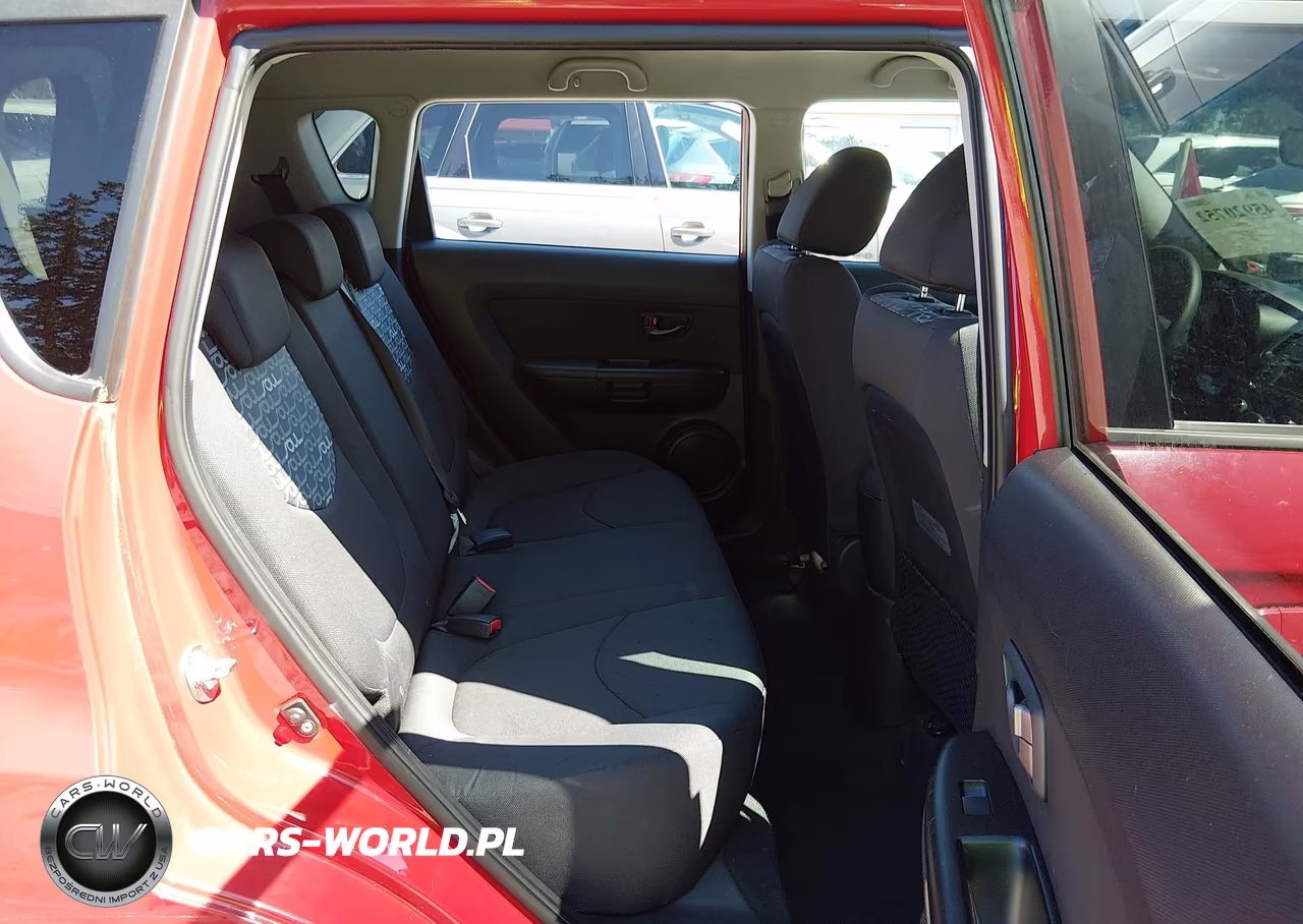 2010 Kia Soul + VIN:KNDJT2A28A7146159 - 19