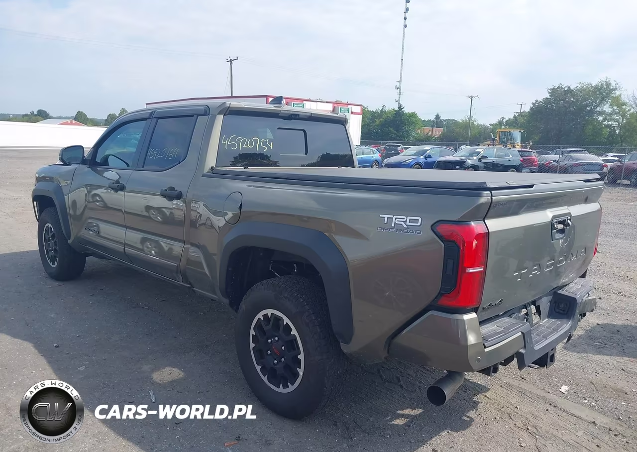 2025 Toyota Tacoma VIN:3TMLB5JN4SM116008 - 3