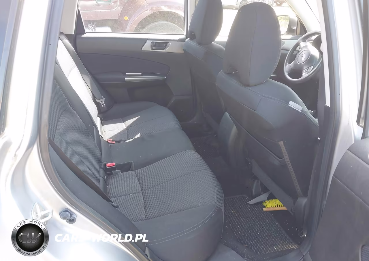 2012 Subaru Forester 2.5X VIN:JF2SHABC9CH420085 - 8