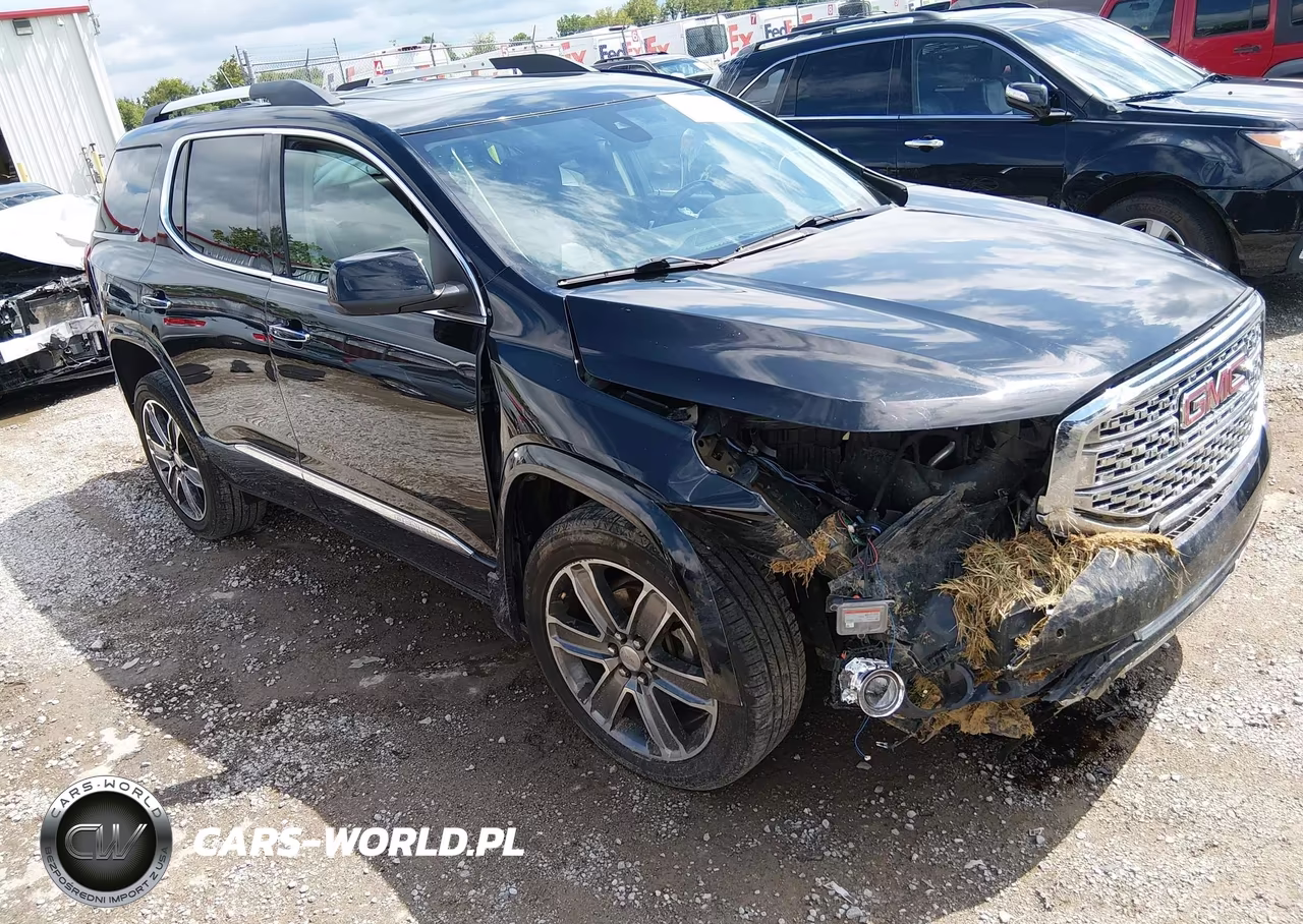 2017 GMC Acadia Denali – zdjęcie 1 z 15