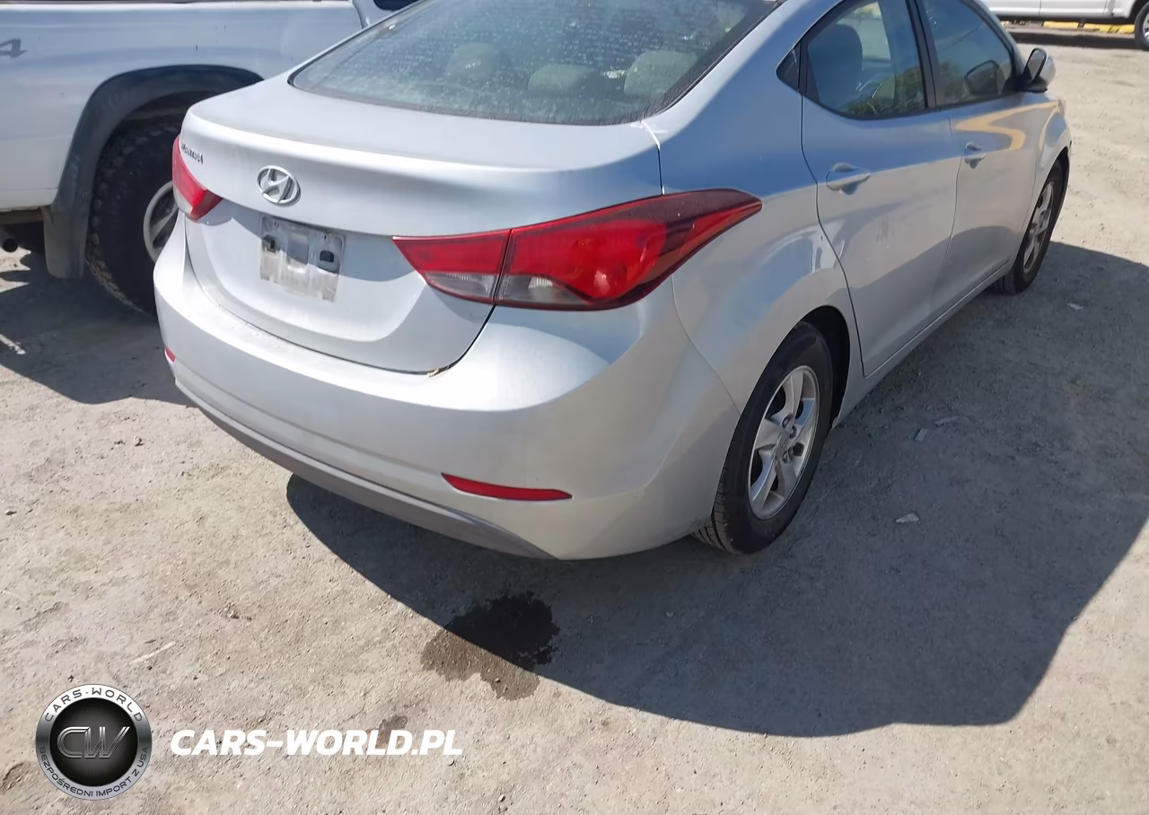2014 Hyundai Elantra Se VIN:5NPDH4AE5EH455335 - 4