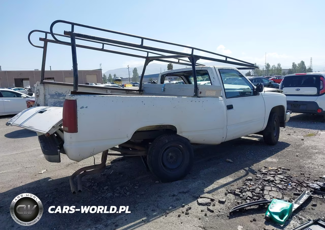 1989 Chevrolet Gmt-400 C2500 VIN:2GCFC24K2K1137151 - 4