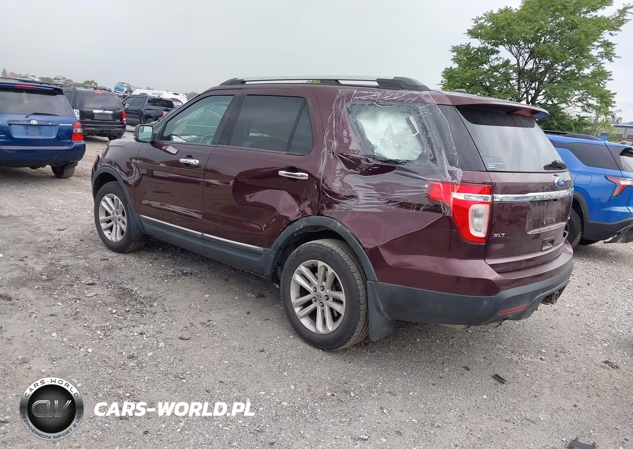 2011 Ford Explorer Xlt VIN:1FMHK8D89BGA47318 - 3