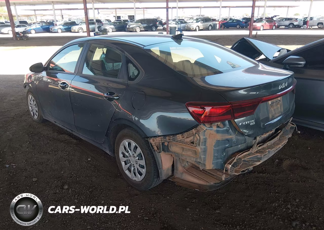2023 Kia Forte Lx VIN:3KPF24AD9PE588883 - 3