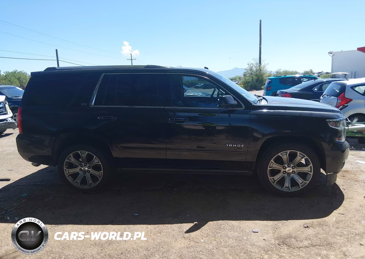 2015 Chevrolet Tahoe Ltz VIN:1GNSKCKC2FR108014 - 13